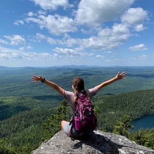 Meet your Posher, Michaela